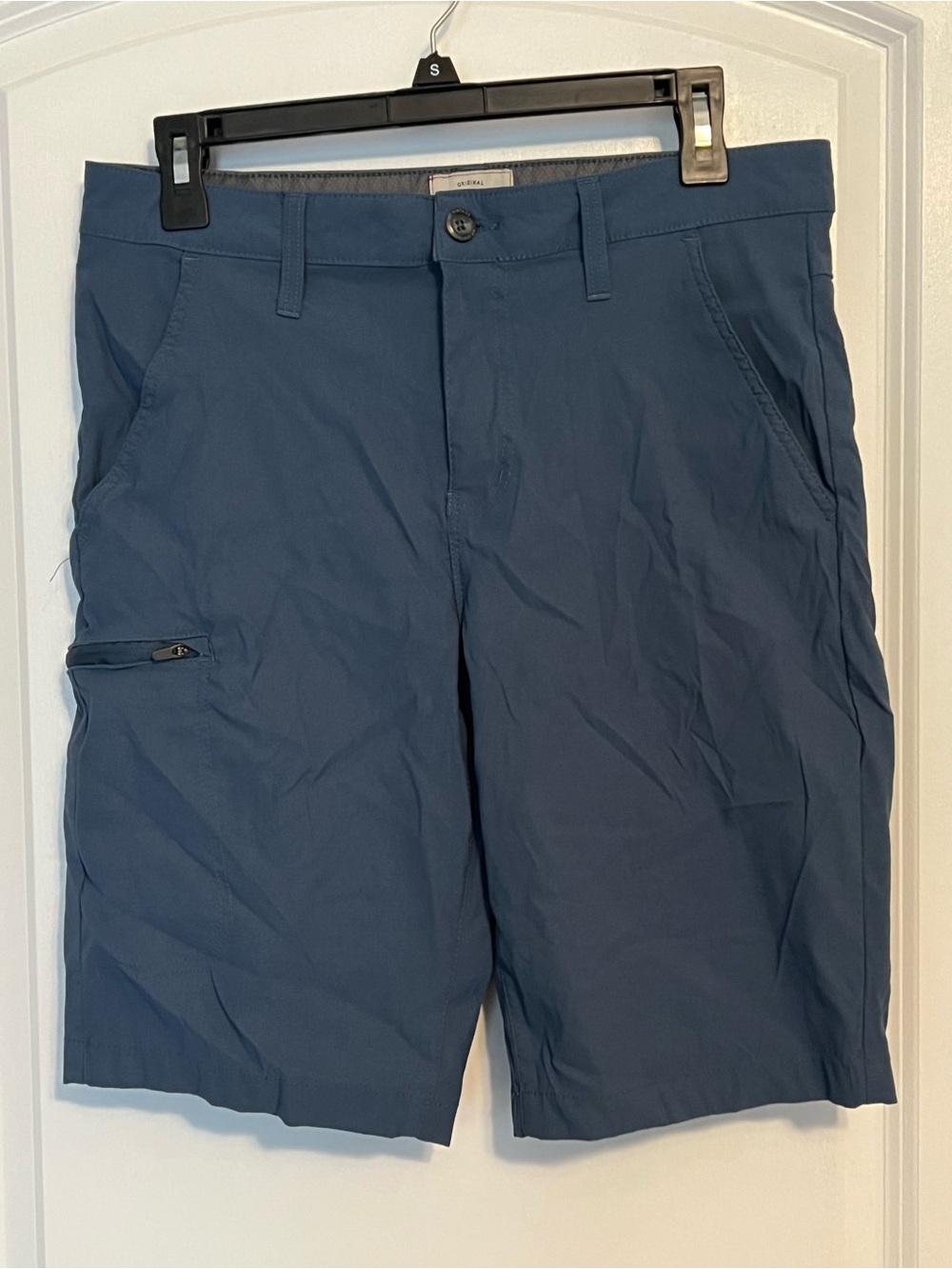 Men's Navy Blue Performance Shorts Size 32
